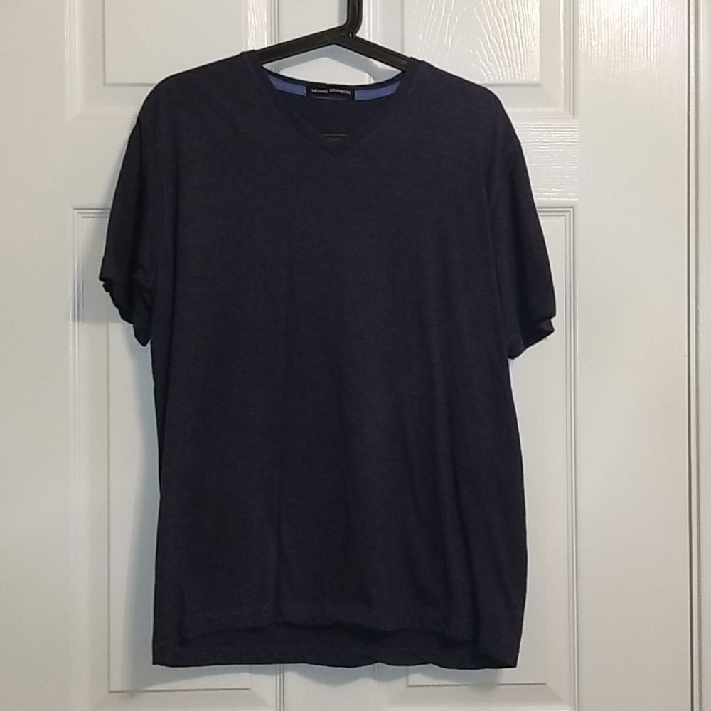 V-Neck Tshirt
